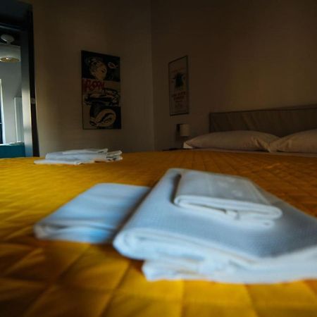 Domus Gisulfo Apartamento Salerno Exterior foto