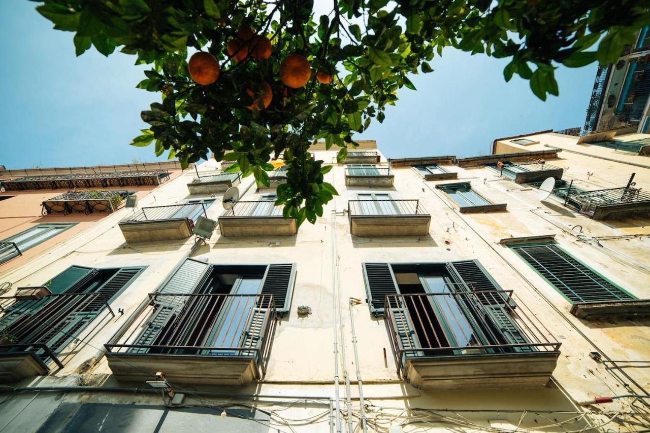 Domus Gisulfo Apartamento Salerno Exterior foto